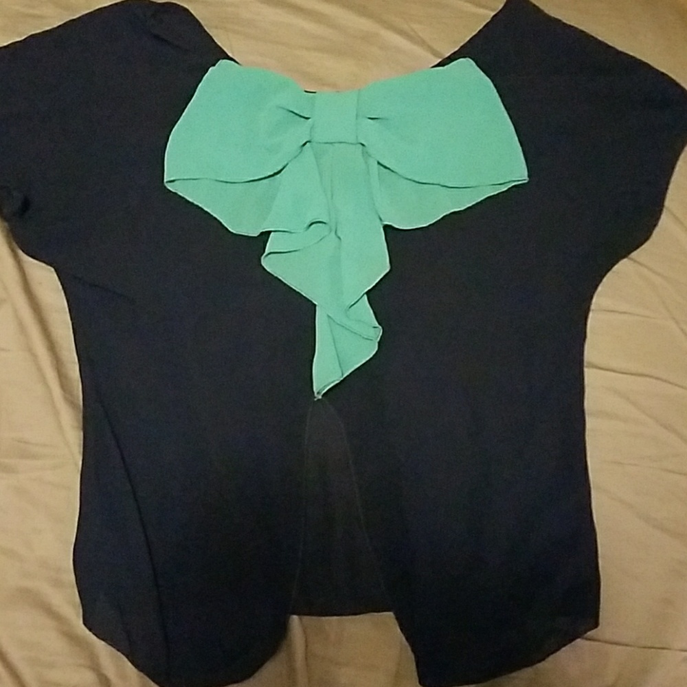 Navy blue and teal shell